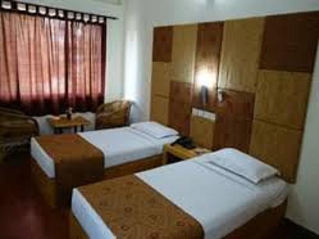 Dejavu Hotel Coimbatore Room photo