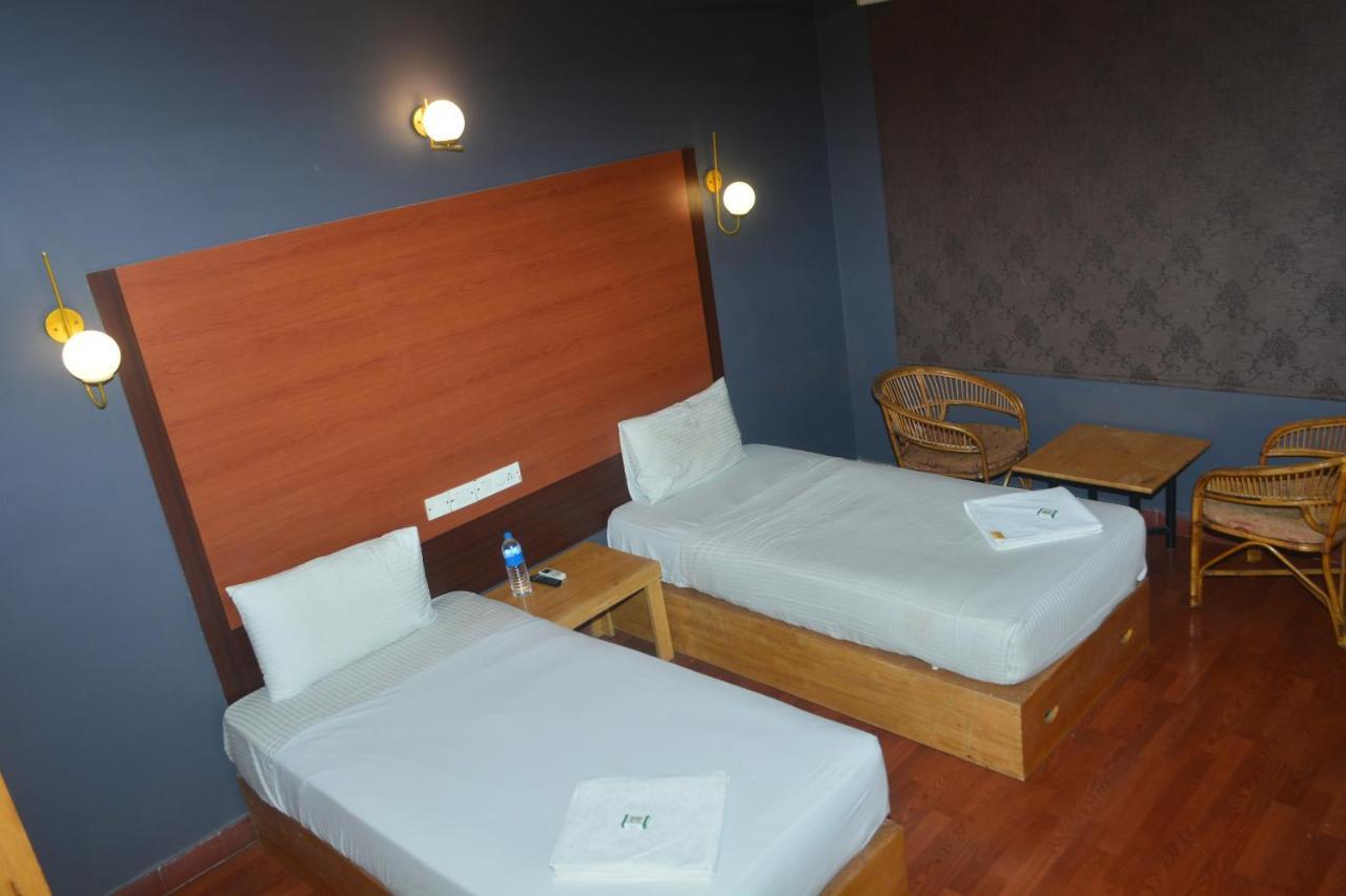 Dejavu Hotel Coimbatore Exterior photo