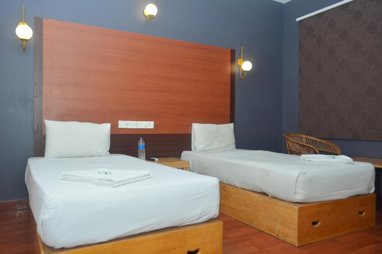 Dejavu Hotel Coimbatore Exterior photo