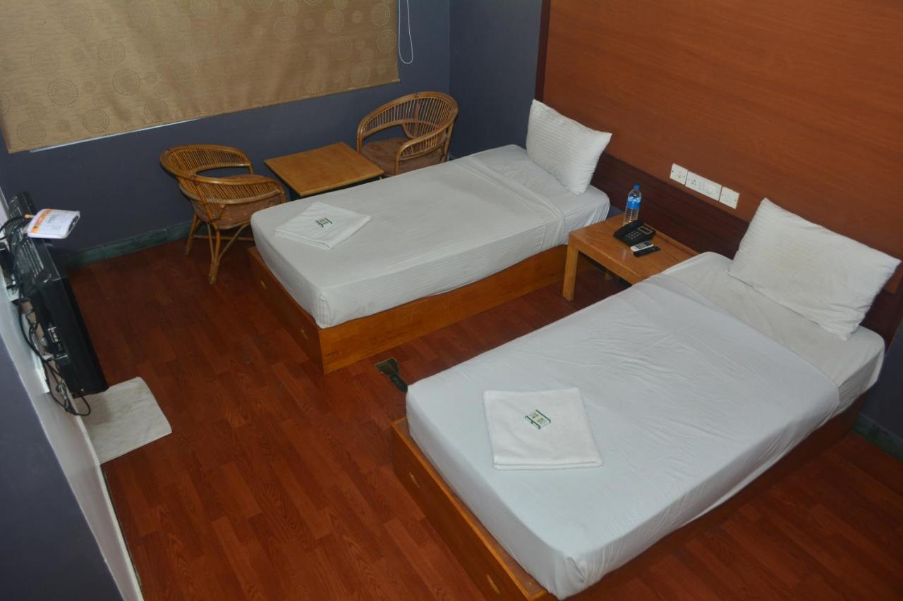 Dejavu Hotel Coimbatore Exterior photo